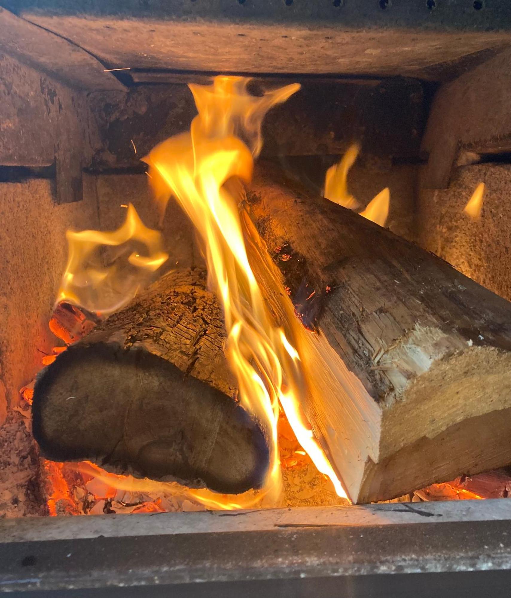 Forest Sweet Retreat Hot Tub & Wood Fired Sauna Уклуелет Екстериор снимка
