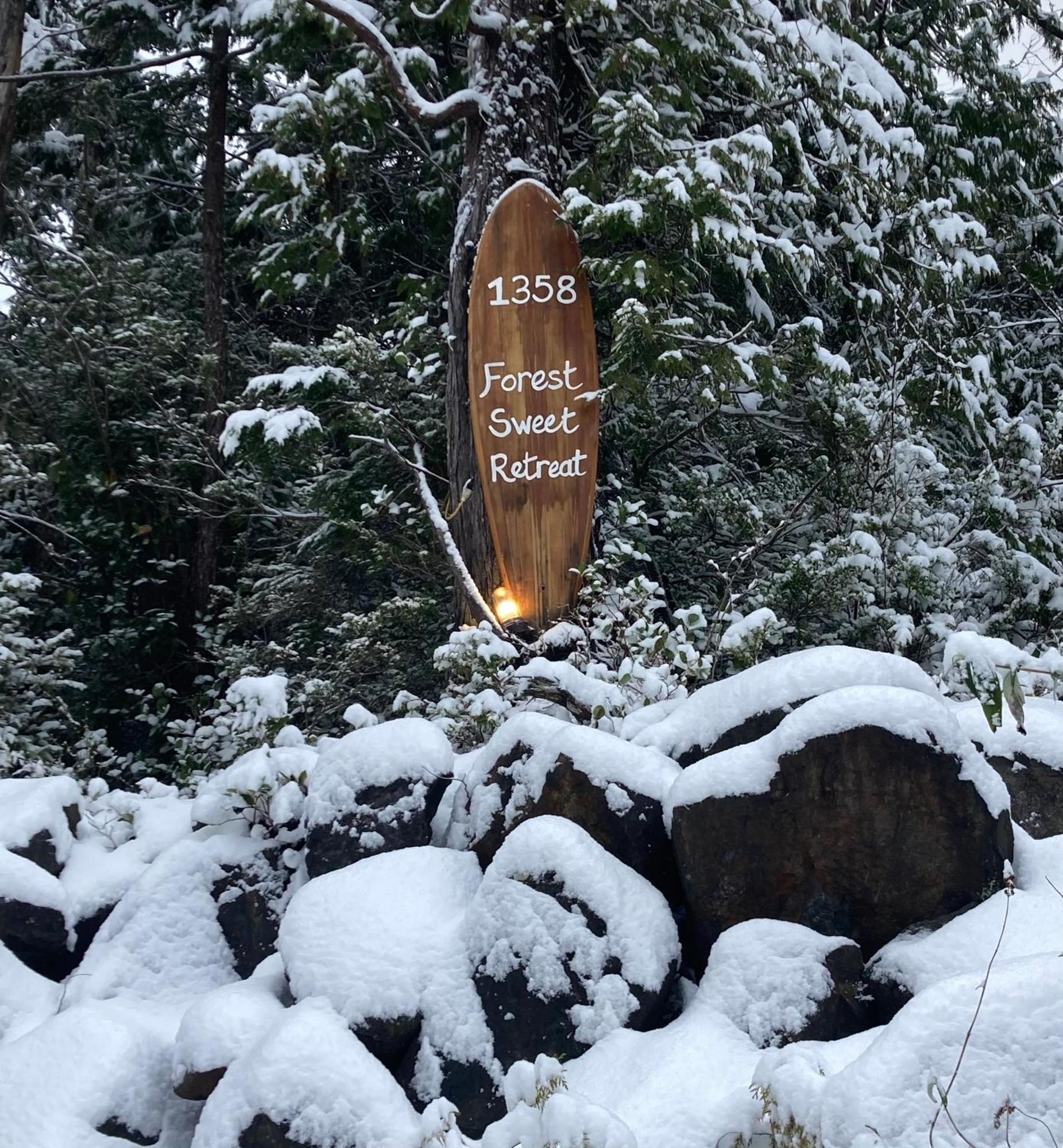 Forest Sweet Retreat Hot Tub & Wood Fired Sauna Уклуелет Екстериор снимка